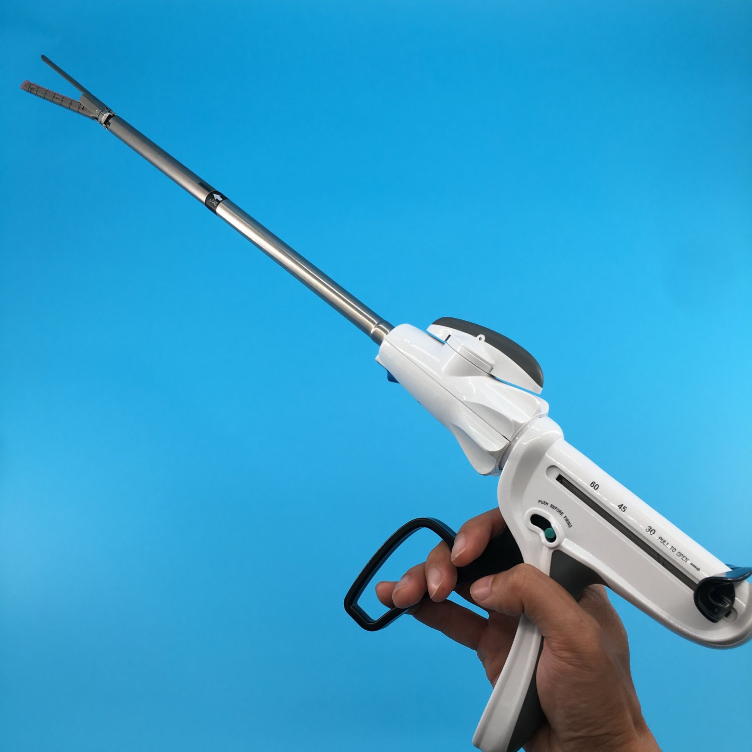 Disposable Laparoscopic Cutting Stapler