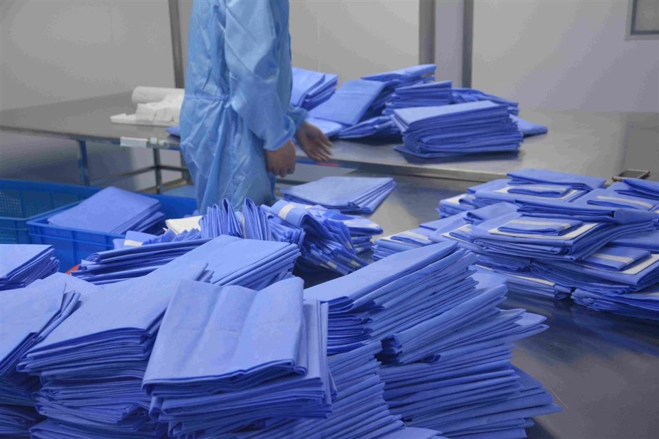 YingTai Disposable Nonwoven Sterile Dental Implant Surgical Pack suppliers